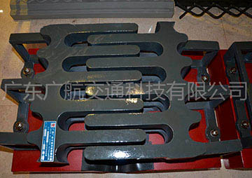 鑄造型靜音橋梁伸縮裝置