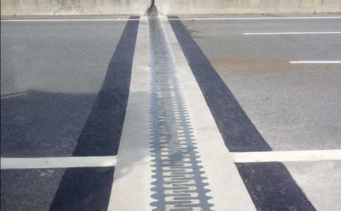 鑄造靜音型橋梁伸縮裝置(靜音橋梁伸縮縫)